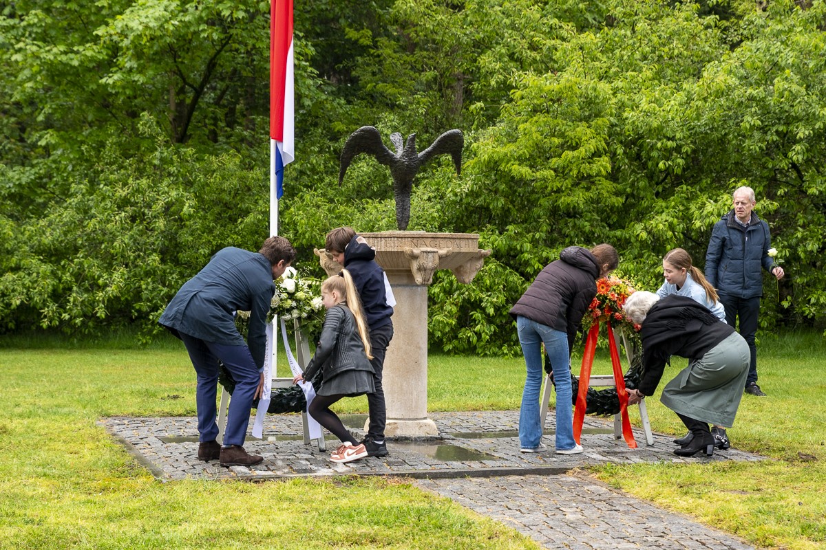 Kranslegging Dodenherdenking