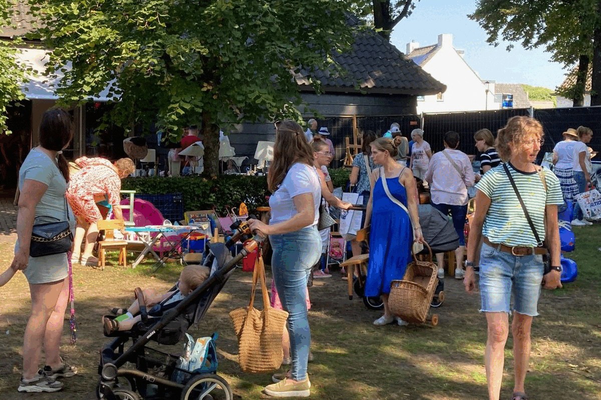 Vlooienmarkt 2023