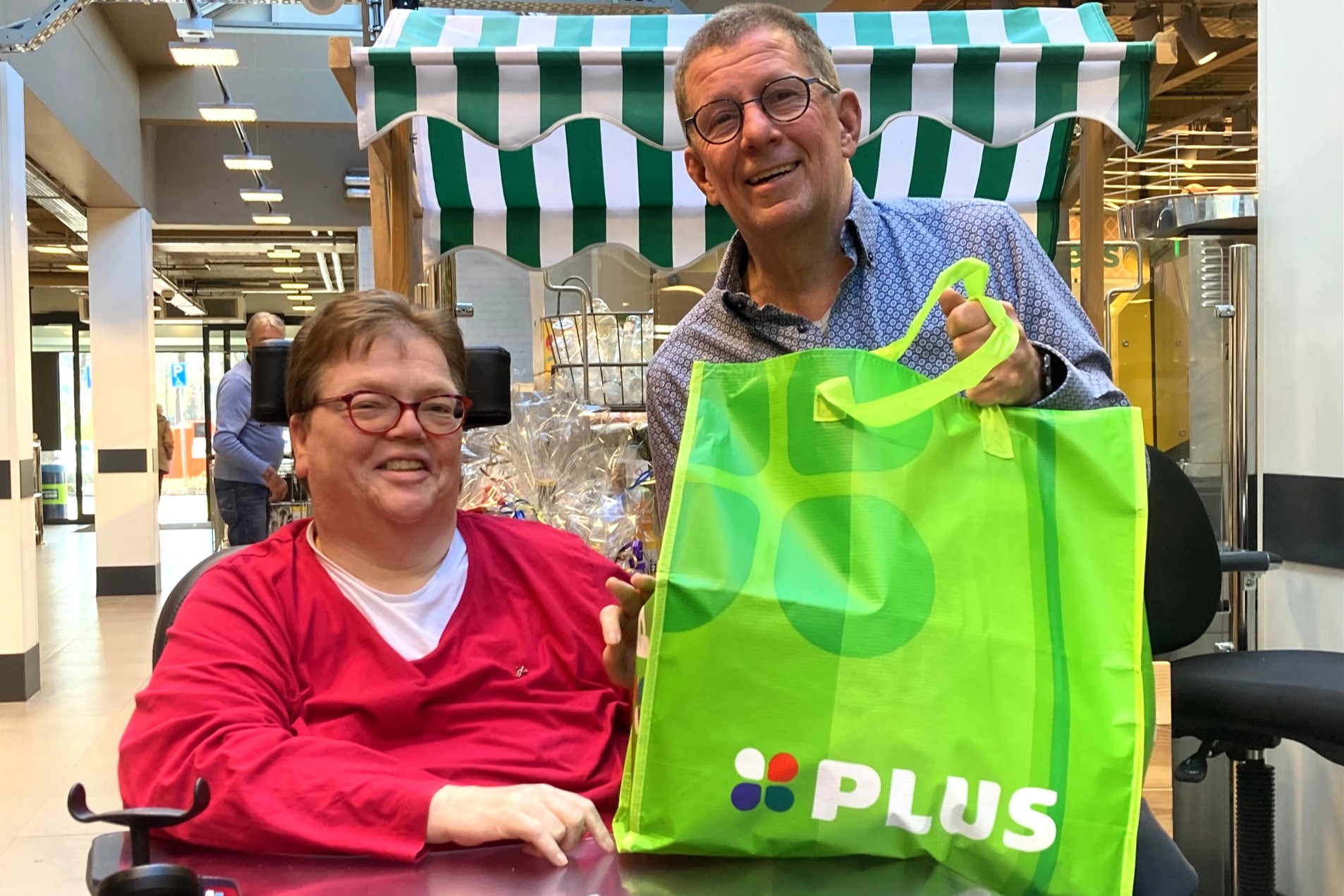 Prijs voor 700e abonnee