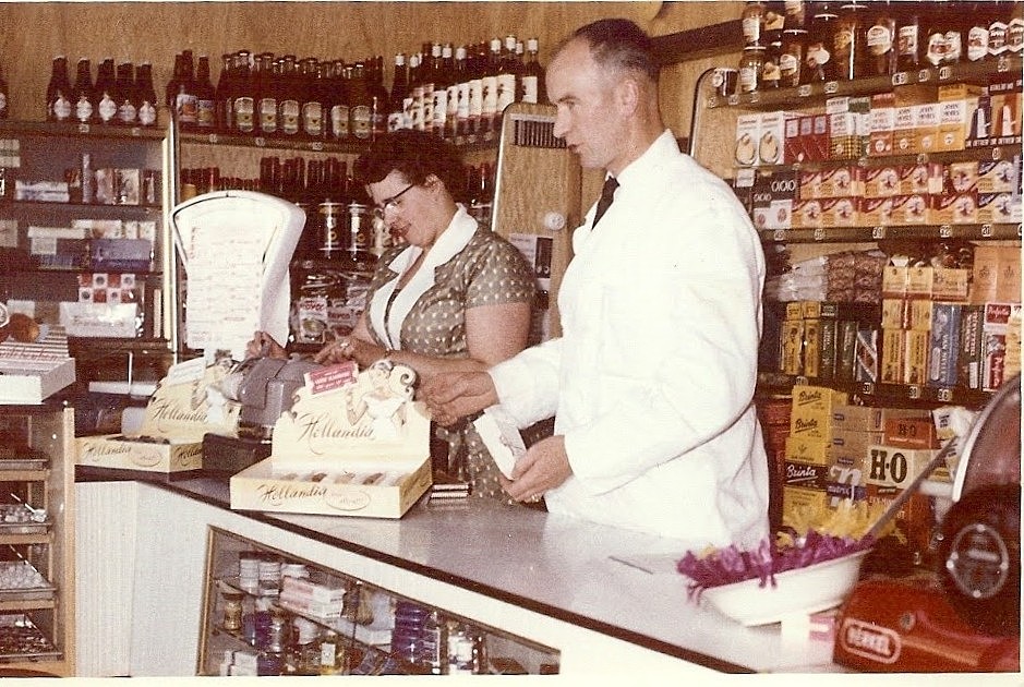 Kruidenierswinkel Dorpstraat 84