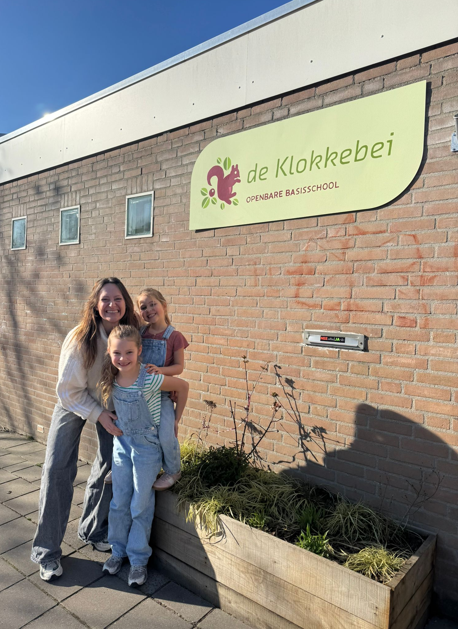 Lotte, Maud en Juune