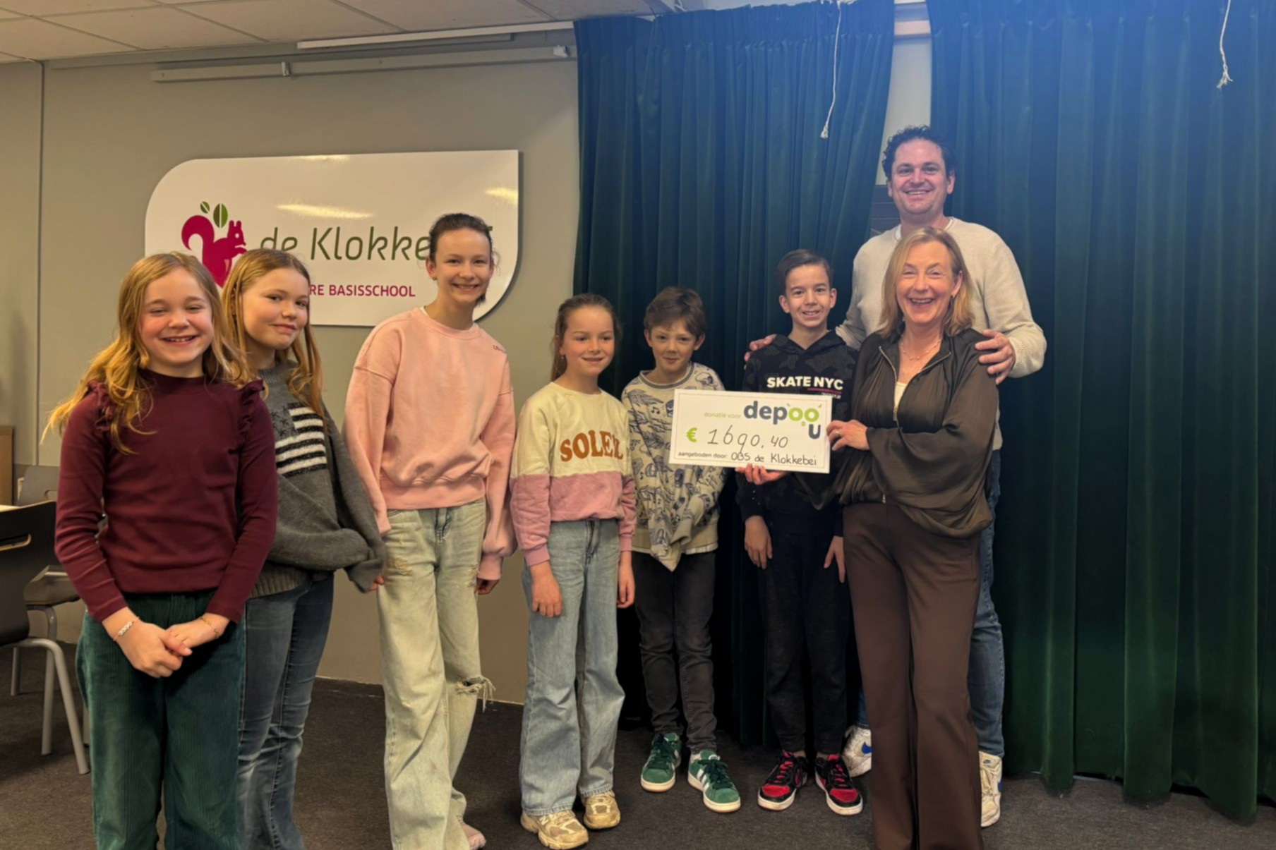 Klokkebei voor depooU